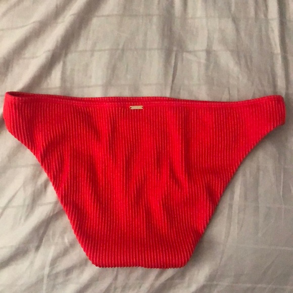 Hollister Bikini Style Swimsuit - Picture 4 of 4